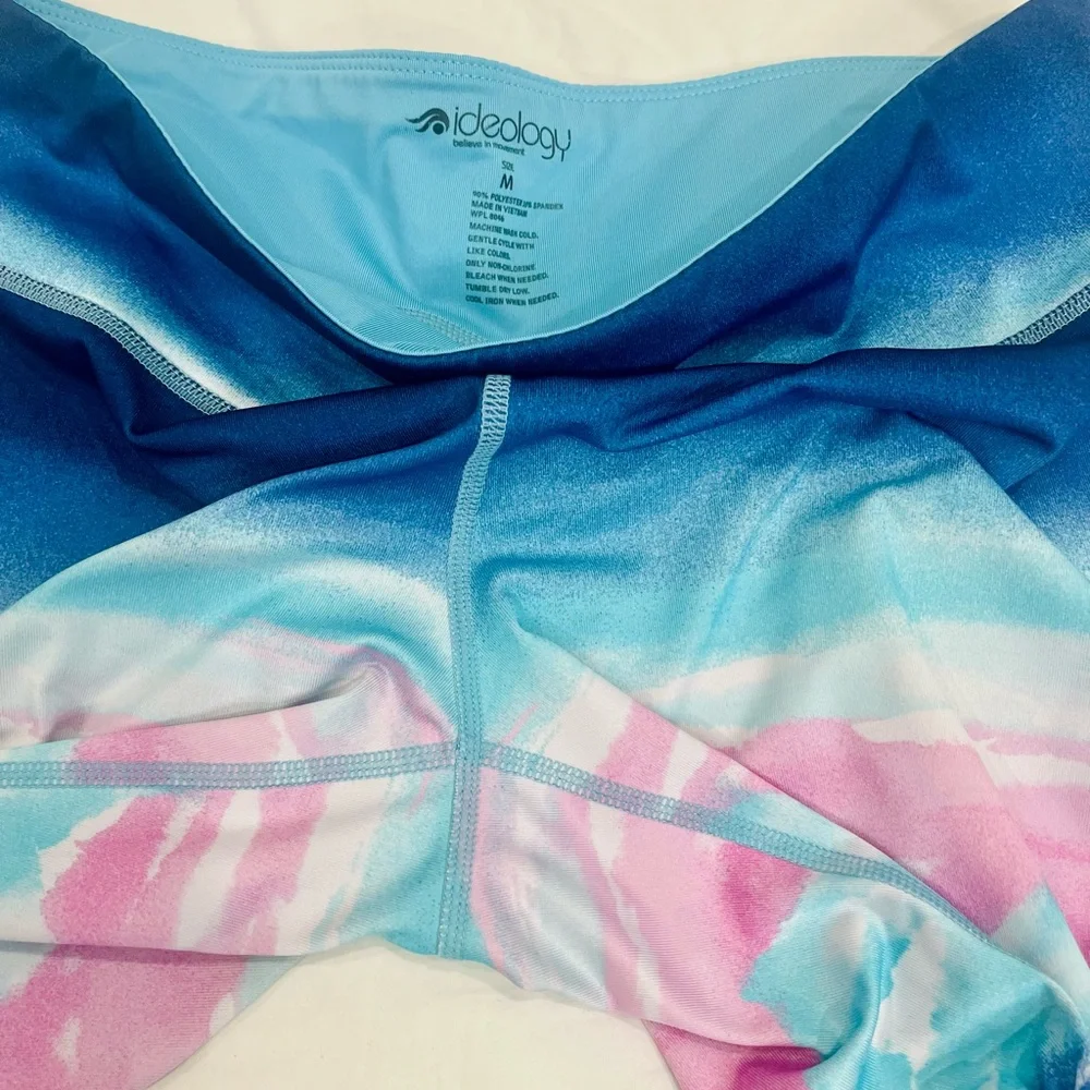 Ideology • Women’s Activewear Blue and Pink Mountain Patterned Leggings M GUC - Picture 6 of 8